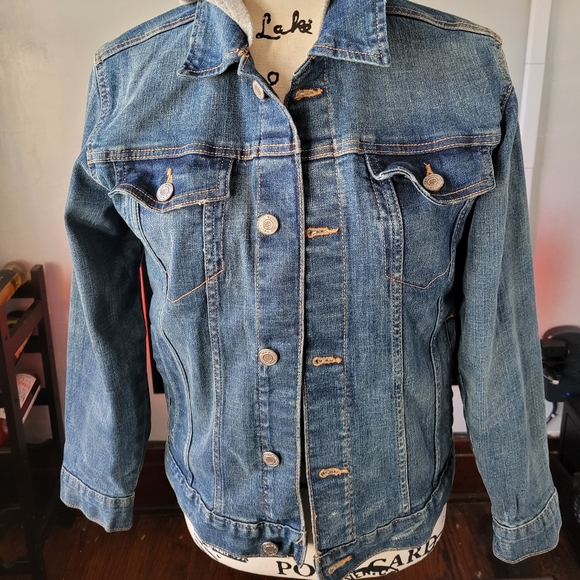 Old navy hooded jean jacket - Picture 1 of 4